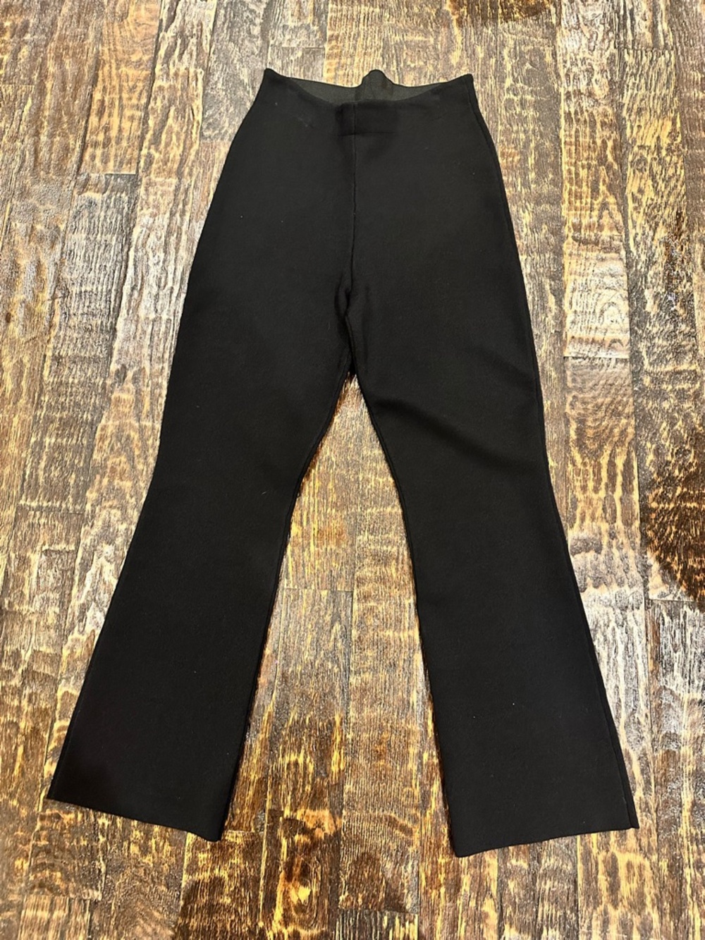 Tuckernuck Black women’s cropped Stretch Flare Pants